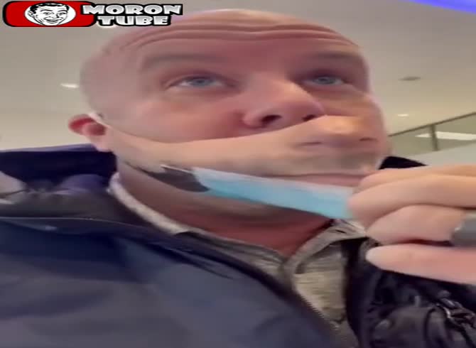 Video :How to use a mask to troll!